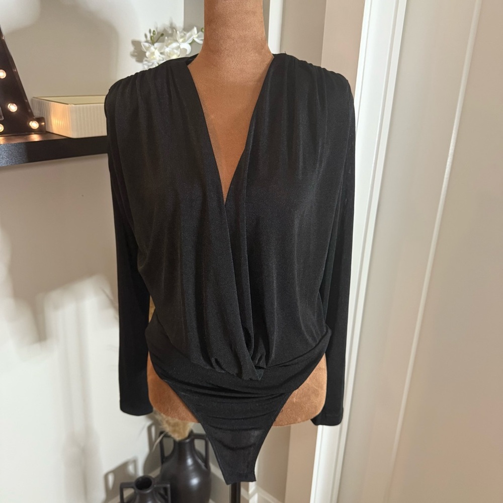 Jluxlabel Elegant Black Women's Top